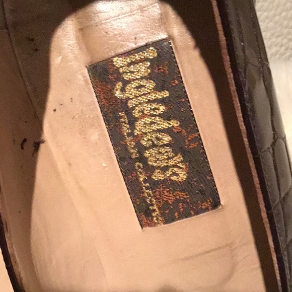 Shoes - Picture 2 of 4